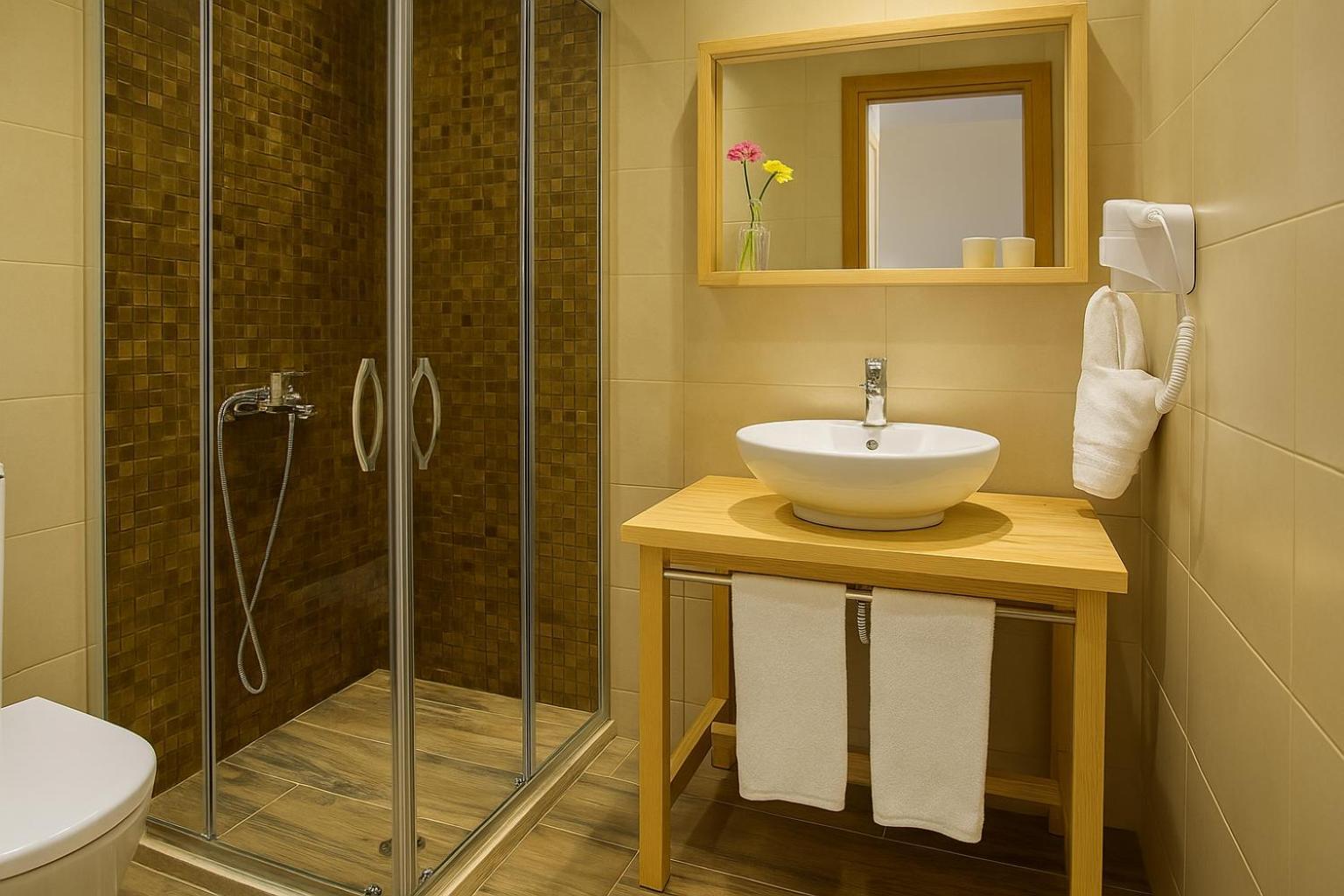 Arktos Hotel Ioannina Buitenkant foto