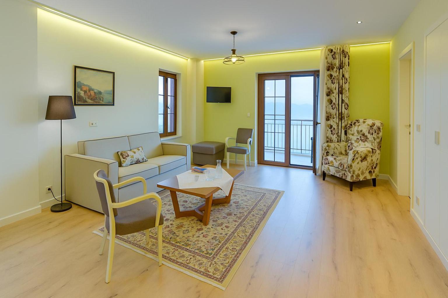 Arktos Hotel Ioannina Buitenkant foto
